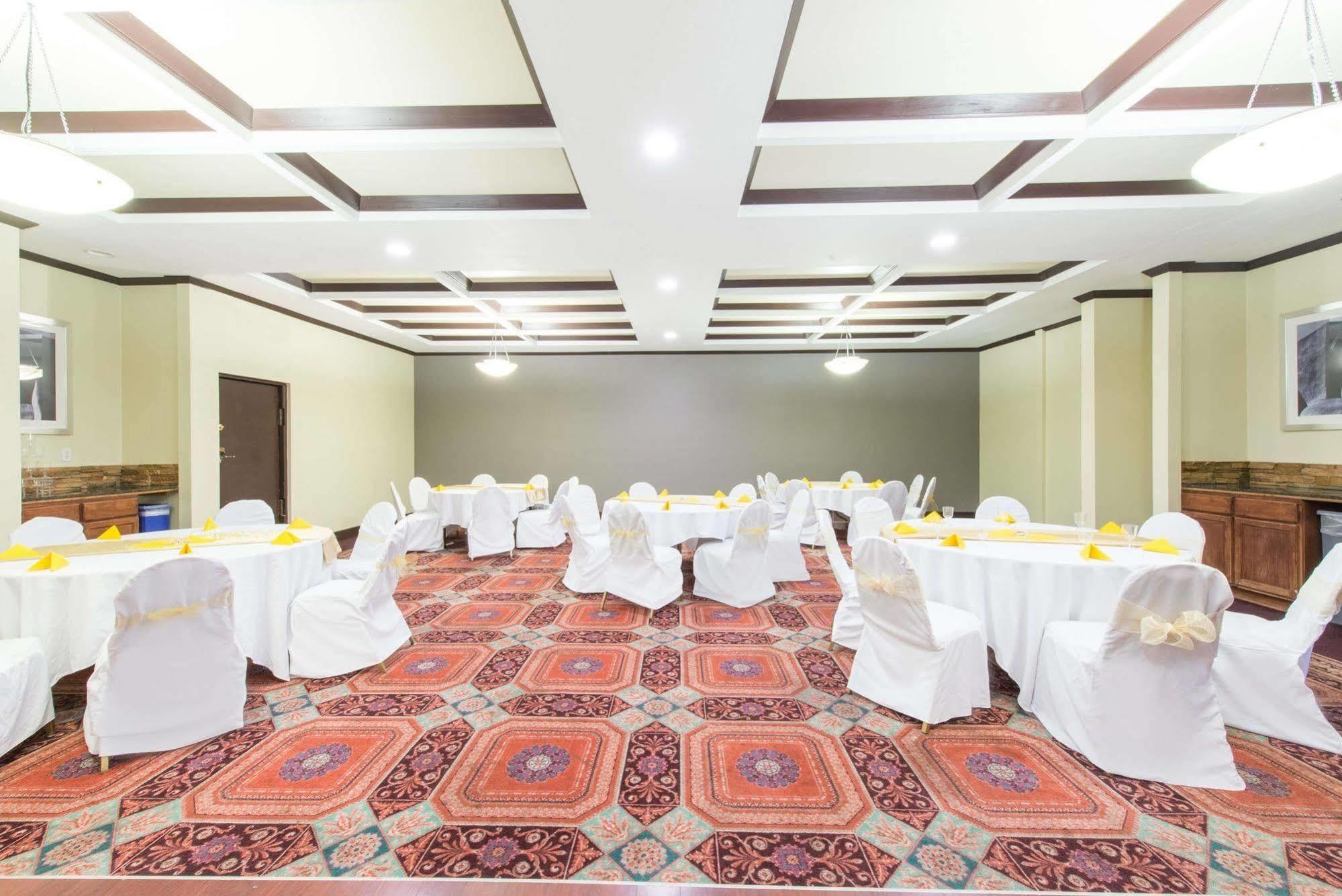 Ramada By Wyndham Albuquerque East酒店 外观 照片